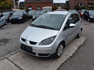 Usata Mitsubishi Colt Motion 95 CV (69 kW) 2008 Argento Berlina