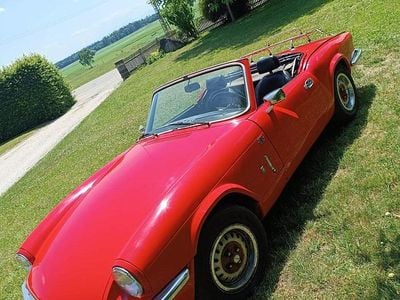 Gebraucht Triumph Spitfire 69 PS (50 kW) 1975 Rot Cabrio