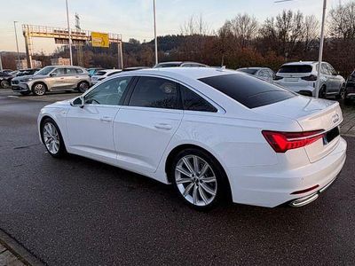Weiß Gebraucht 2019 Audi A6 Sport Limousine | 27.500 €