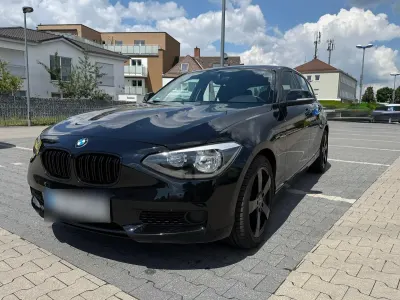 Gebraucht BMW 116 Sport Line 136 PS (100 kW) 2012 Schwarz Kleinwagen