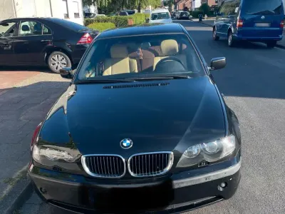 Gebraucht BMW 320 150 PS (110 kW) 2003 Schwarz Limousine