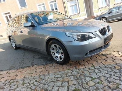 BMW 523