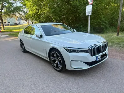 Second-hand BMW 730 265 CP (194 kW) 2020 Alb Berlinǎ