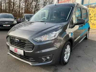 Gebraucht Ford Tourneo Connect Trend 125 PS (91 kW) 2013 Schwarz Van / Kleinbus