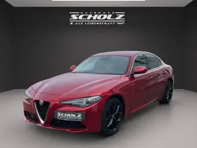 Gebraucht Alfa Romeo Giulia 209 PS (153 kW) 2022 Rot Limousine