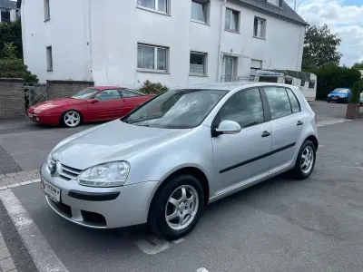 Gebraucht VW Golf IV Trendline 75 PS (55 kW) 2005 Silber Limousine
