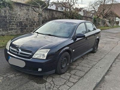 Blau Gebraucht 2004 Opel Vectra Elegance Limousine | 690 € (Fairer Preis)