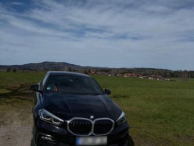 Usata BMW 118 Sport Line 140 CV (102 kW) 2020 Nero Utilitaria