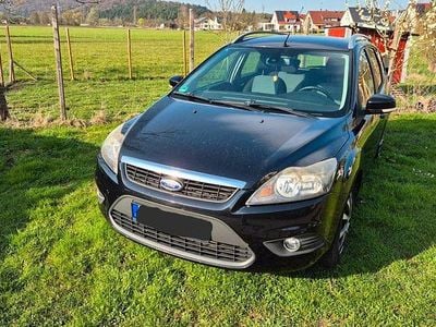 Gebraucht Ford Focus 101 PS (74 kW) 2010 Schwarz Kombi