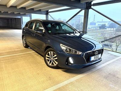 Blau Gebraucht 2017 Hyundai i30 Kombi | 14.890 € (Fairer Preis)