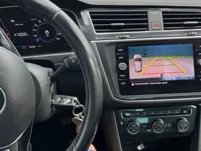 Gebraucht VW Tiguan 150 PS (110 kW) 2020 Schwarz SUV