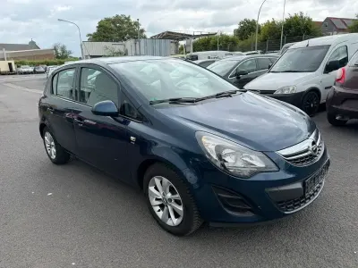 Gebraucht Opel Corsa Energy 101 PS (74 kW) 2014 Blau Kleinwagen