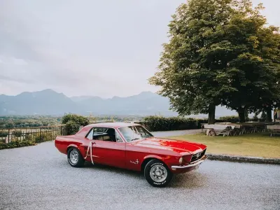 Gebraucht Ford V8 210 PS (154 kW) 1967 Rot Coupé