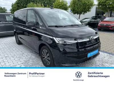 Gebraucht VW Multivan Style 150 PS (110 kW) 2025 Deep black perleffekt Van / Kleinbus