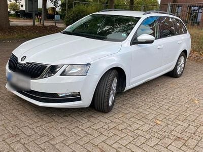 Gebraucht Skoda Octavia Style 115 PS (84 kW) 2020 Weiß Kombi