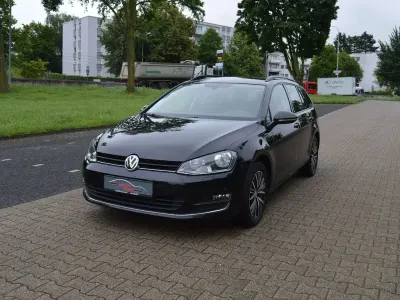Gebraucht VW Golf VII Allstar 110 PS (80 kW) 2017 Schwarz Kombi