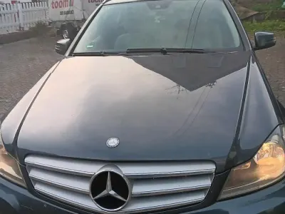 Gebraucht Mercedes C180 120 PS (88 kW) 2013 Grau Kombi