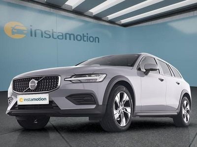 Gebraucht Volvo V60 CC 196 PS (144 kW) 2023 Grau Kombi