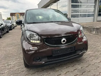 Gebraucht Smart ForFour 71 PS (52 kW) 2018 Braun Kleinwagen