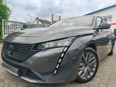 Gebraucht Peugeot 308 SW 110 PS (80 kW) 2022 Grau Kombi