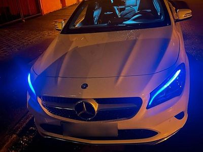Gebraucht Mercedes CLA180 2016 Weiß Limousine