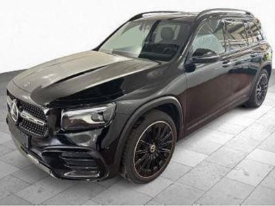 Mercedes GLB220