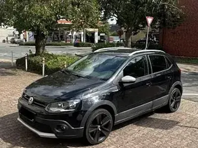Gebraucht VW Polo Cross Highline 90 PS (66 kW) 2011 Schwarz Kleinwagen