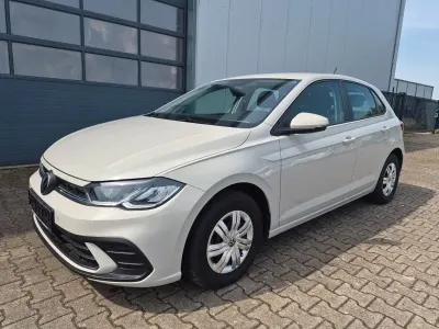Gebraucht VW Polo 80 PS (58 kW) 2022 Grau Kleinwagen