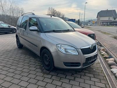 Beige Gebraucht 2009 Skoda Roomster Van / Kleinbus | 4.199 € (Etwas zu teuer)