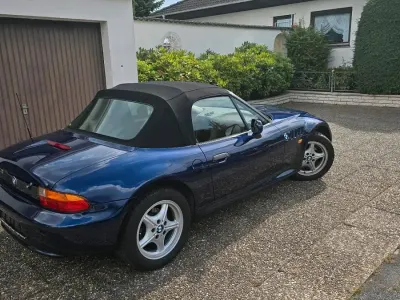 Gebraucht BMW Z3 140 PS (102 kW) 1997 Blau Cabrio