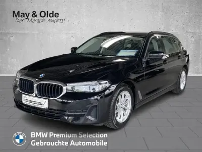 Gebraucht BMW 520 190 PS (139 kW) 2022 Schwarz Kombi