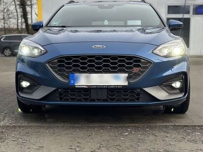 gebraucht Ford Focus 2,3 EcoBoost ST Styling-Paket Turnier