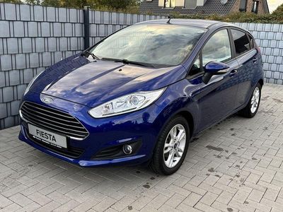 Blau Gebraucht 2015 Ford Fiesta Trend Kleinwagen | 9.450 € (Teuer)