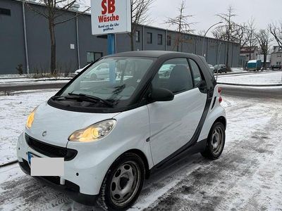 Weiß Gebraucht 2008 Smart ForTwo Coupé Coupé | 3.600 € (Fairer Preis)