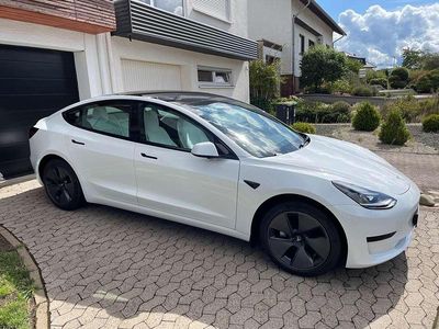 Usado Tesla Model 3 Standard Range Plus 225 kW (306 HP) 2021 Branco Sedan