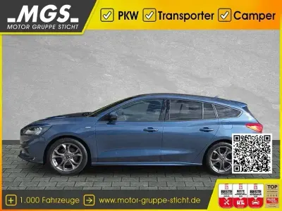 Gebraucht Ford Focus ST-Line 155 PS (114 kW) 2022 Chromablau Limousine