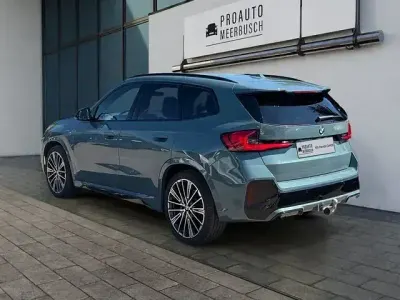 Gebraucht BMW X1 M Sport 211 PS (155 kW) 2024 Cape york gruen SUV