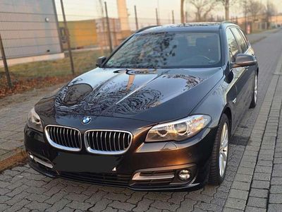 Gebraucht BMW 520 190 PS (139 kW) 2016 Braun Limousine
