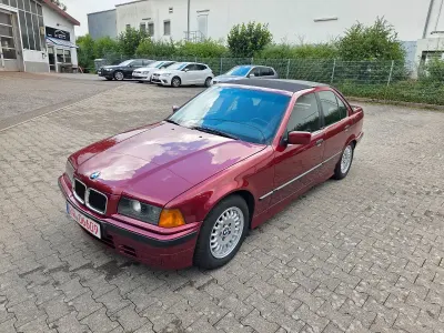 Gebraucht BMW 316 99 PS (72 kW) 1993 Rot Cabrio