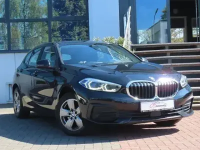 Używany BMW 116 Advantage 116 KM (85 kW) 2023 Czarny Hatchback