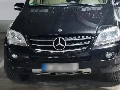 Gebraucht Mercedes ML420 306 PS (225 kW) 2007 Schwarz SUV