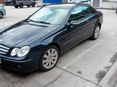 Gebraucht Mercedes CLK220 Sport Edition 150 PS (110 kW) 2009 Blau Coupé