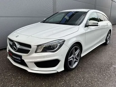 Gebraucht Mercedes CLA180 AMG line 122 PS (89 kW) 2015 Calcitweiss/zirrusweiss Coupé