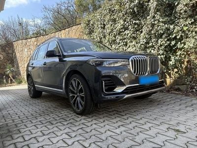 Second-hand BMW X7 265 CP (194 kW) 2022 Negru SUV