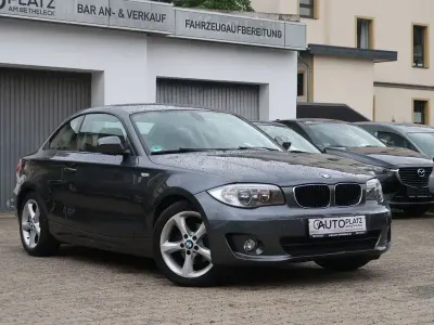 Gebraucht BMW 118 Coupé Advantage 143 PS (105 kW) 2012 Grau Coupé
