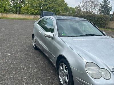 Usata Mercedes C230 197 CV (144 kW) 2001 Argento Coupé