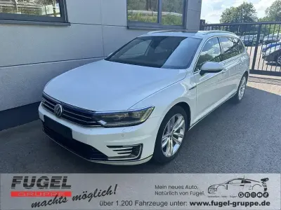 Gebraucht VW Passat GTE 218 PS (160 kW) 2016 Pure white Kombi