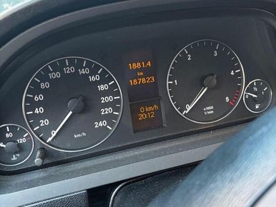 Mercedes A200