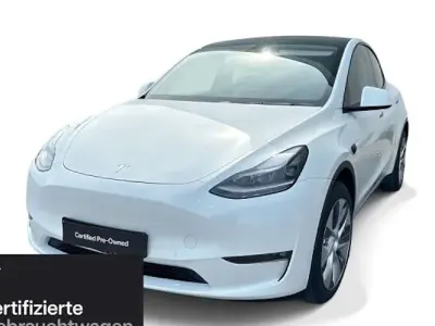 Begagnad Tesla Model Y RWD 188 kW (256 HK) 2023 Vit SUV