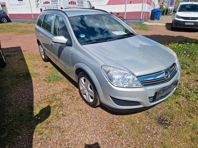 Gebraucht Opel Astra 116 PS (85 kW) 2008 Silber Kombi